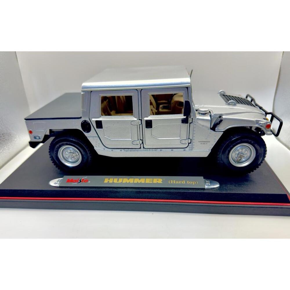 HUMMER H1 Hardtop -Diecast- 1:18 - Silver - MAISTO Premier Collection
